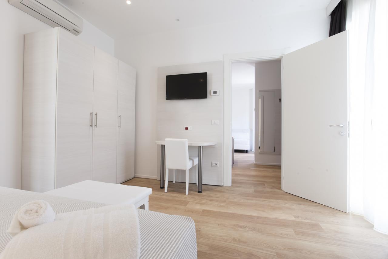 Hotel Houston Suites Rimini Dış mekan fotoğraf