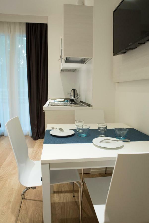 Hotel Houston Suites Rimini Dış mekan fotoğraf